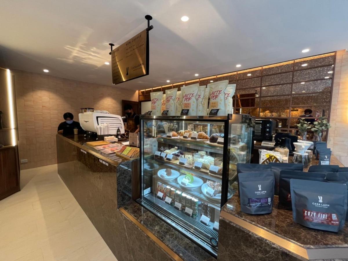 The Quarter Ploenchit By Uhg Apartman Bangkok Kültér fotó